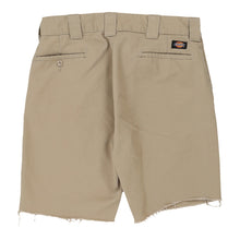  Vintage beige Dickies Shorts - mens 34" waist