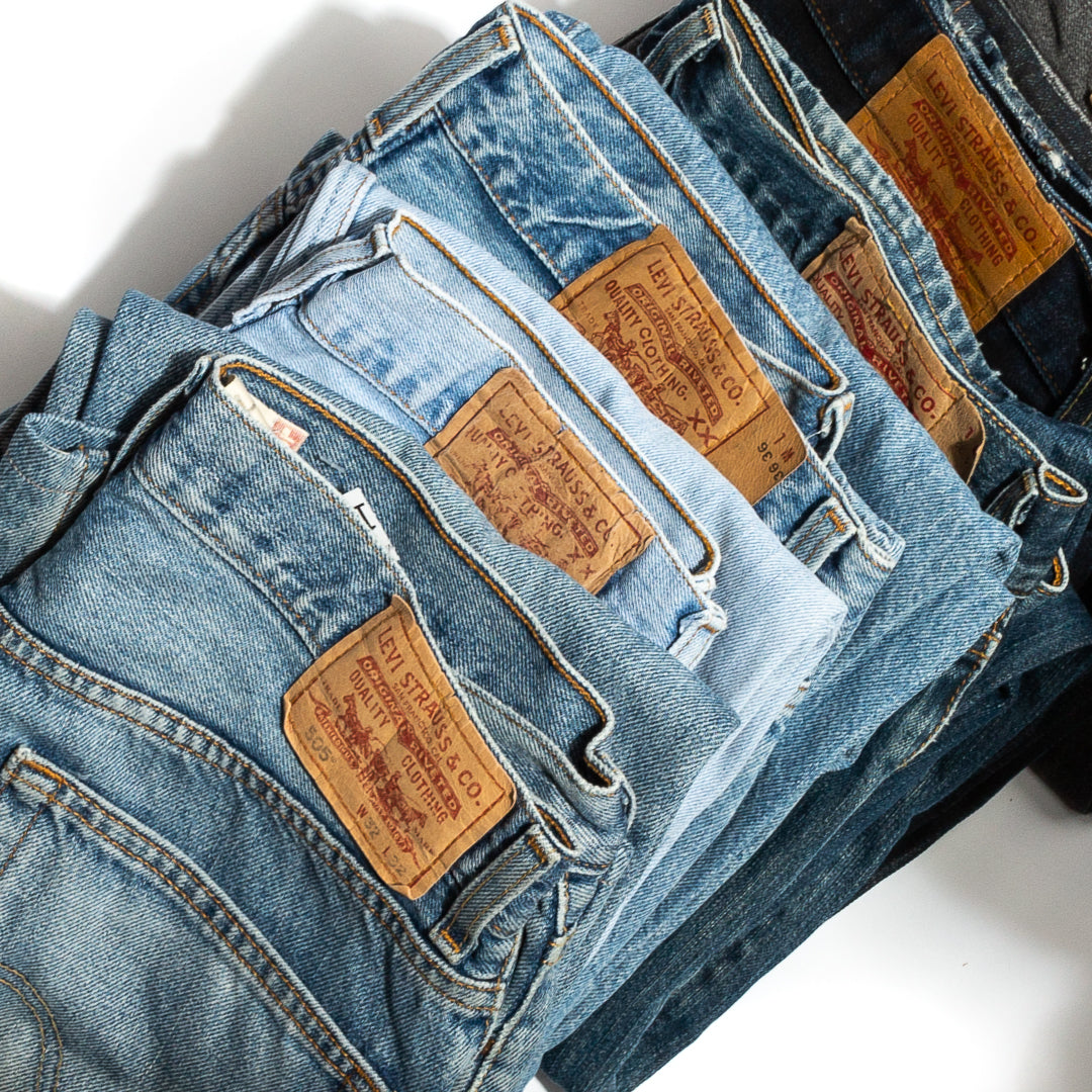  Vintage Men's Levi's Jeans