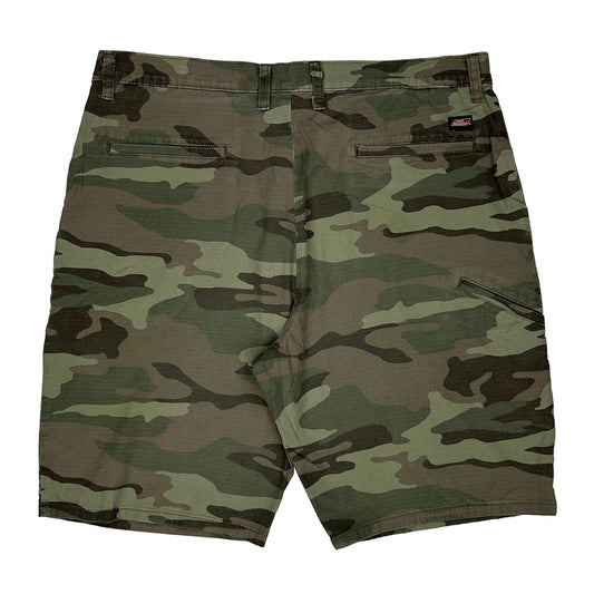 Dickies Camo Cargo Shorts - 37W 9L Camo Cotton