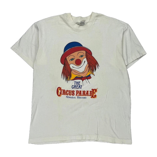 The Great Circus Parade Fruit Of The Loom Graphic T-Shirt - XL White Cotton