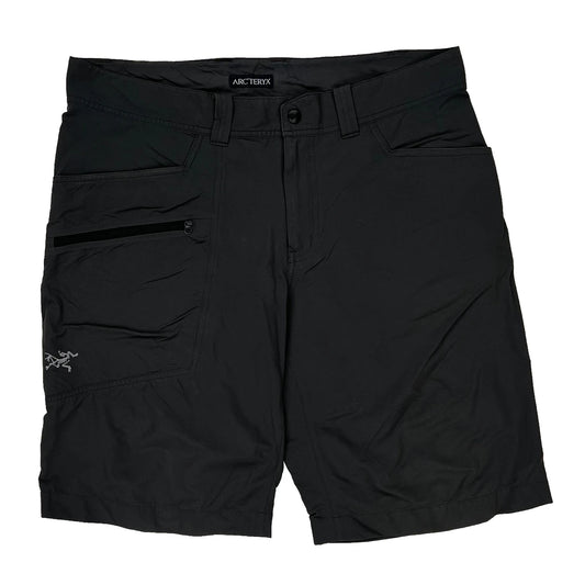 Arc''Teryx Cargo Shorts - 34W 9L Black Nylon
