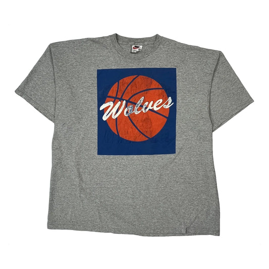 Wolves Nike Graphic T-Shirt - 2XL Gray Cotton