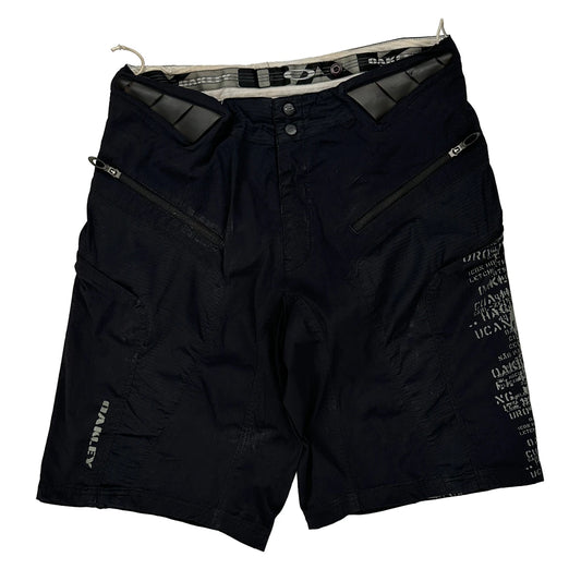 Oakley Shorts - Large Black Polyester