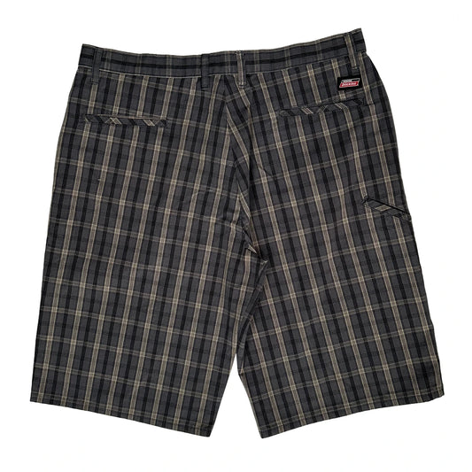Dickies Checked Shorts - 36W 11L Grey Cotton Blend