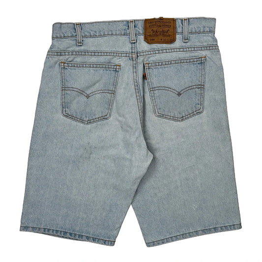 550 Levis Denim Shorts - 30W 10L Light Wash Denim