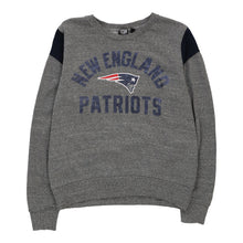  Vintage grey New England Patriots Nfl Sweatshirt - womens medium