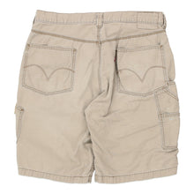  Vintage beige Levis Cargo Shorts - mens 36" waist