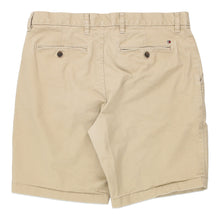  Vintage beige Tommy Hilfiger Chino Shorts - mens 36" waist