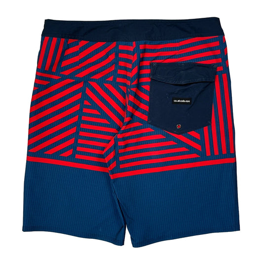 Highline Quiksilver Striped Sport Shorts - 32W 9L Blue Polyester