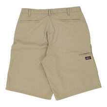  Vintage beige Dickies Shorts - mens 35" waist