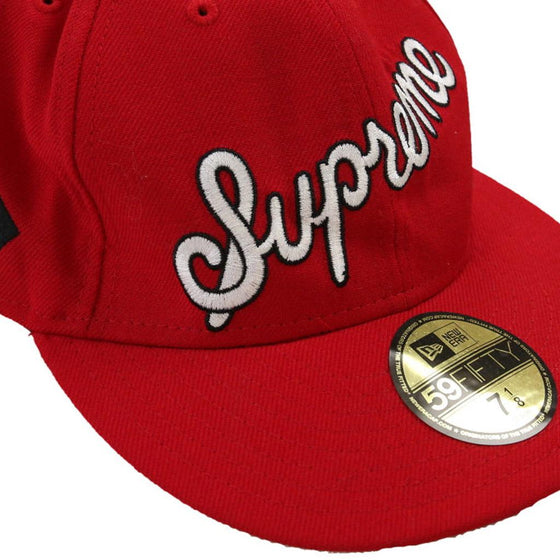 Pre-Loved red New Era Supreme Cap - mens no size