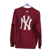  Vintage red New York Yankees Mlb Sweatshirt - mens medium