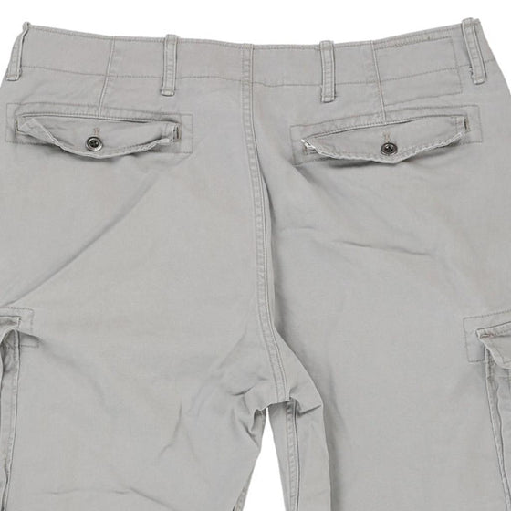 Vintage grey Levis Cargo Shorts - mens 34" waist
