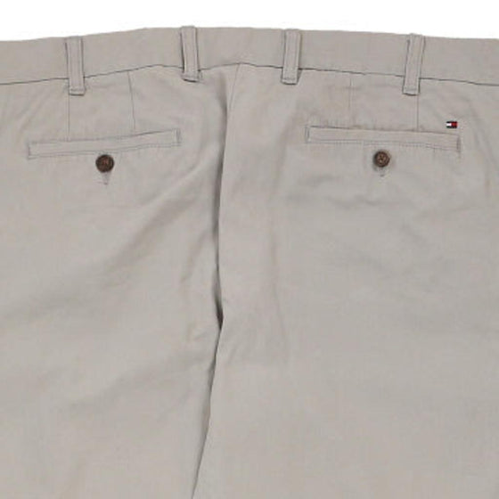 Vintage beige Tommy Hilfiger Trousers - mens 40" waist