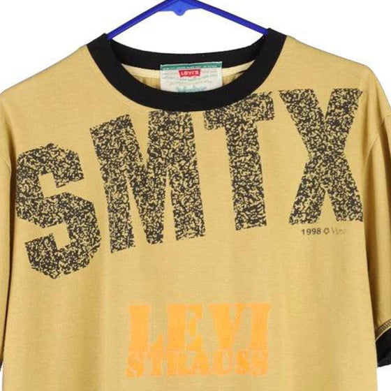 Vintage yellow Levis T-Shirt - mens large