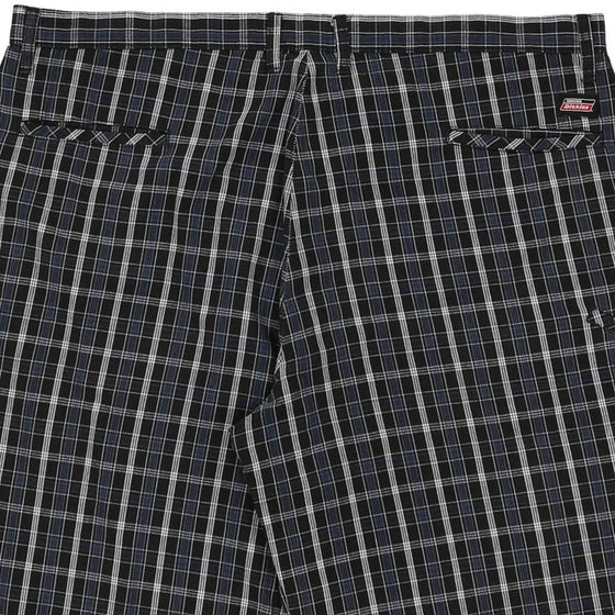Vintage black Dickies Shorts - mens 43" waist